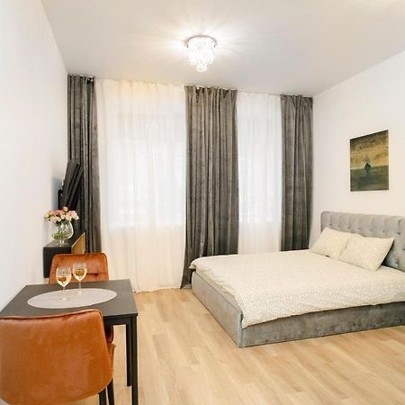 Central Station Apartment No3 Kaunas Buitenkant foto