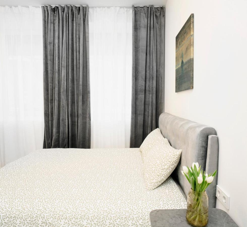 Central Station Apartment No3 Kaunas Buitenkant foto