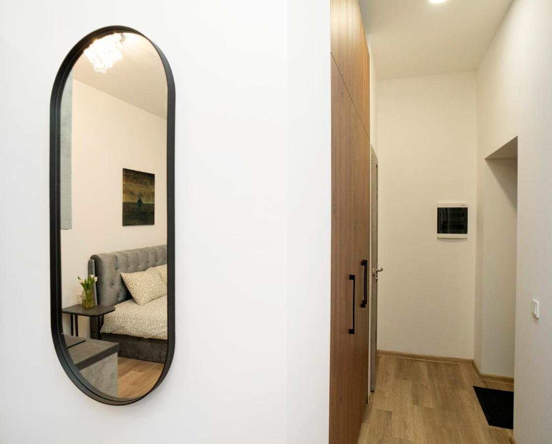 Central Station Apartment No3 Kaunas Buitenkant foto