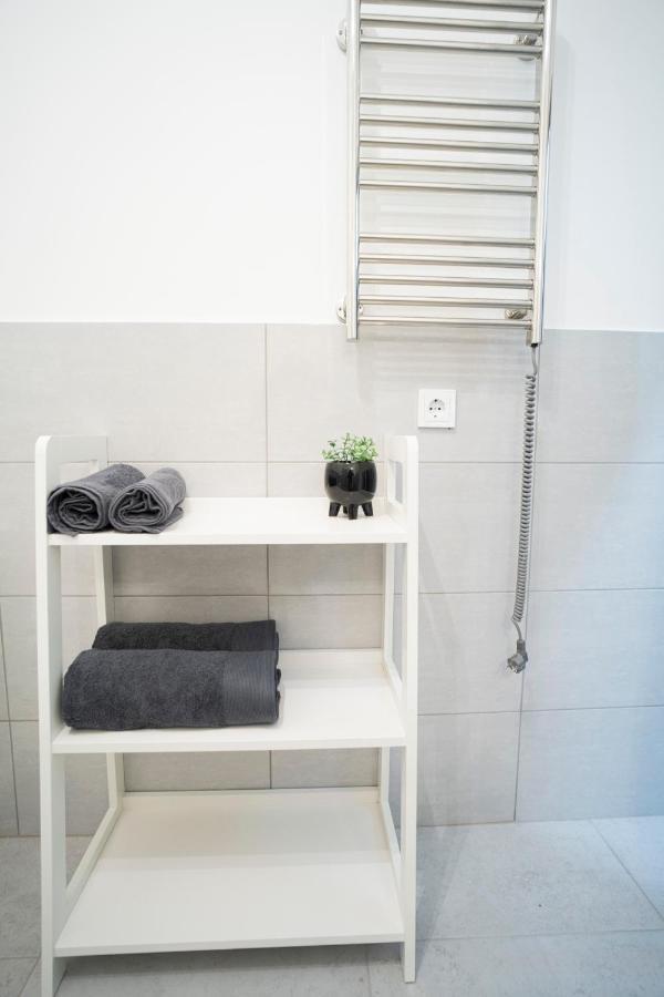 Central Station Apartment No3 Kaunas Buitenkant foto